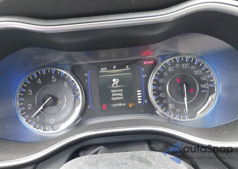 2015 Chrysler 200 Limited из США, поврежденный, VIN 1C3CCCAB5FN742870